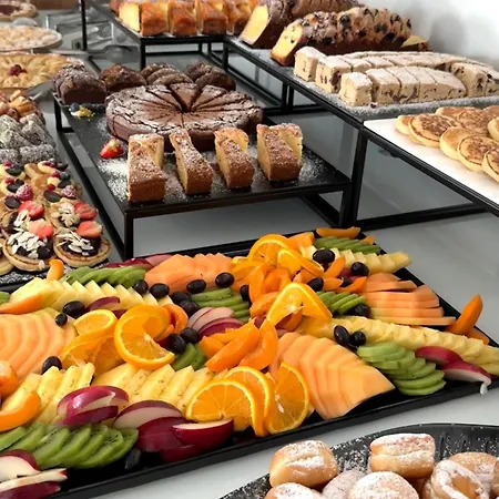 Club - Fronte Mare Con Depandance Adiacente 3* Риччоне