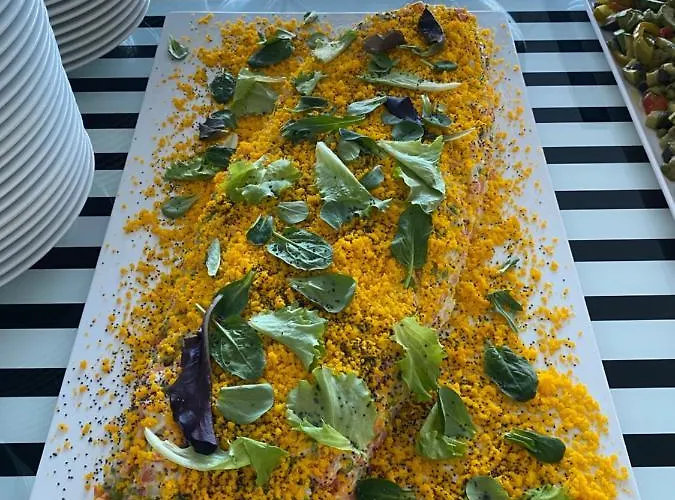 Club - Fronte Mare Con Depandance Adiacente 3*