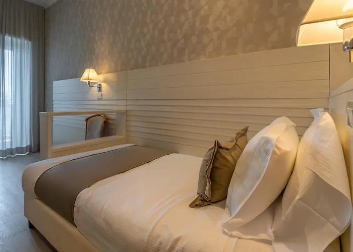 Club - Fronte Mare Con Depandance Adiacente Hotel Riccione