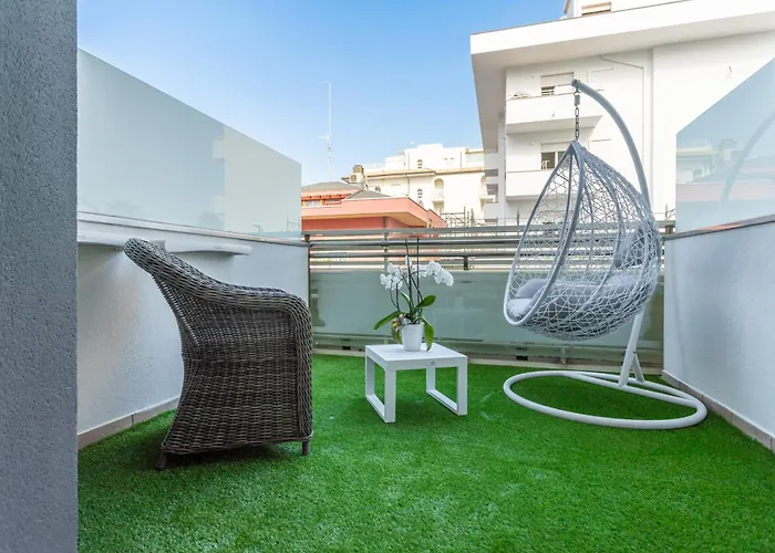 Hotel Club - Fronte Mare Con Depandance Adiacente Riccione