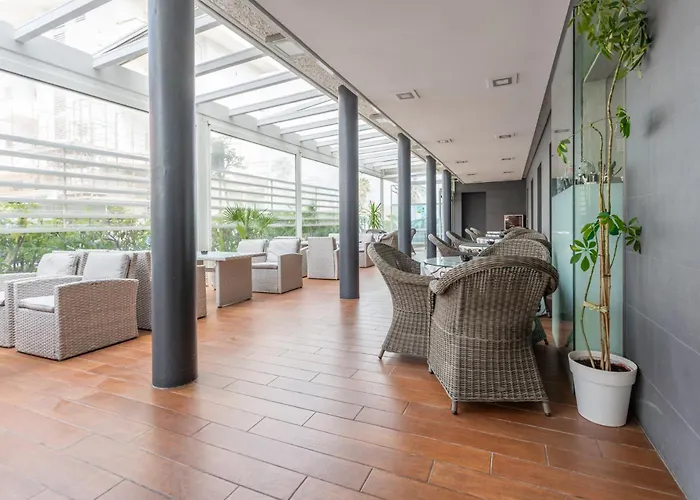 Club - Fronte Mare Con Depandance Adiacente 3*