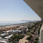 Club - Fronte Mare Con Depandance Adiacente Hotel 3*