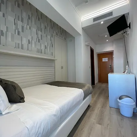 Club - Fronte Mare Con Depandance Adiacente