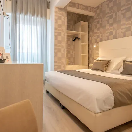 Club - Fronte Mare Con Depandance Adiacente Hotel Riccione