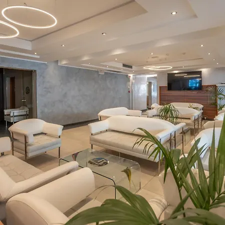 Club - Fronte Mare Con Depandance Adiacente