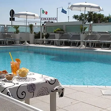 Hotel Club - Fronte Mare Con Depandance Adiacente 3*