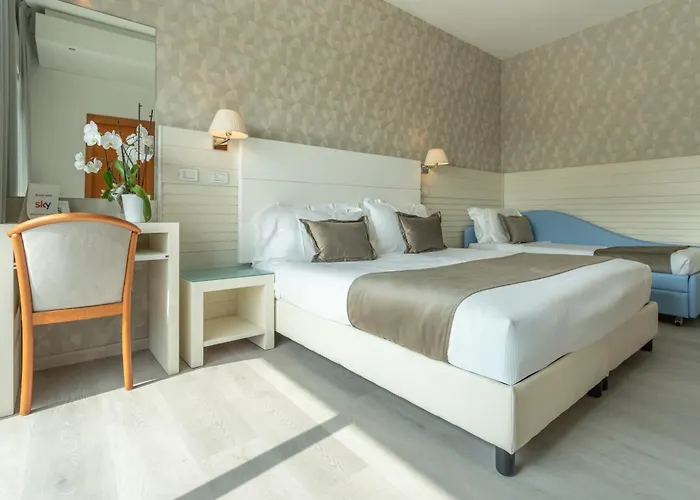 Club - Fronte Mare Con Depandance Adiacente Hotel Riccione