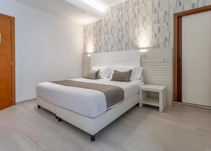 Hotel Club - Fronte Mare Con Depandance Adiacente